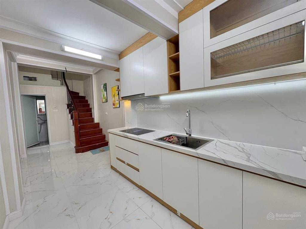 Nhà thật vũ tông phan, ngõ nông, nhà dân xây, gần ôtô, không qh, sổ cc, dt 36m2*5t