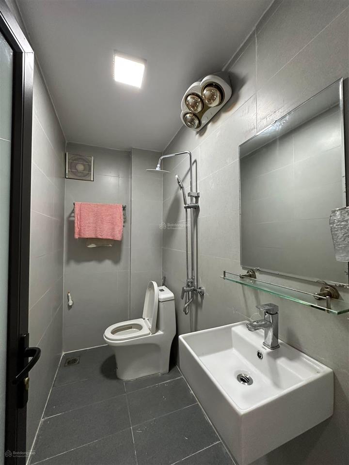 Siêu hiếm khương trung, ngõ thông, nhà dân xây, gần phố, không qh, sổ cc, dt 40m2*5t