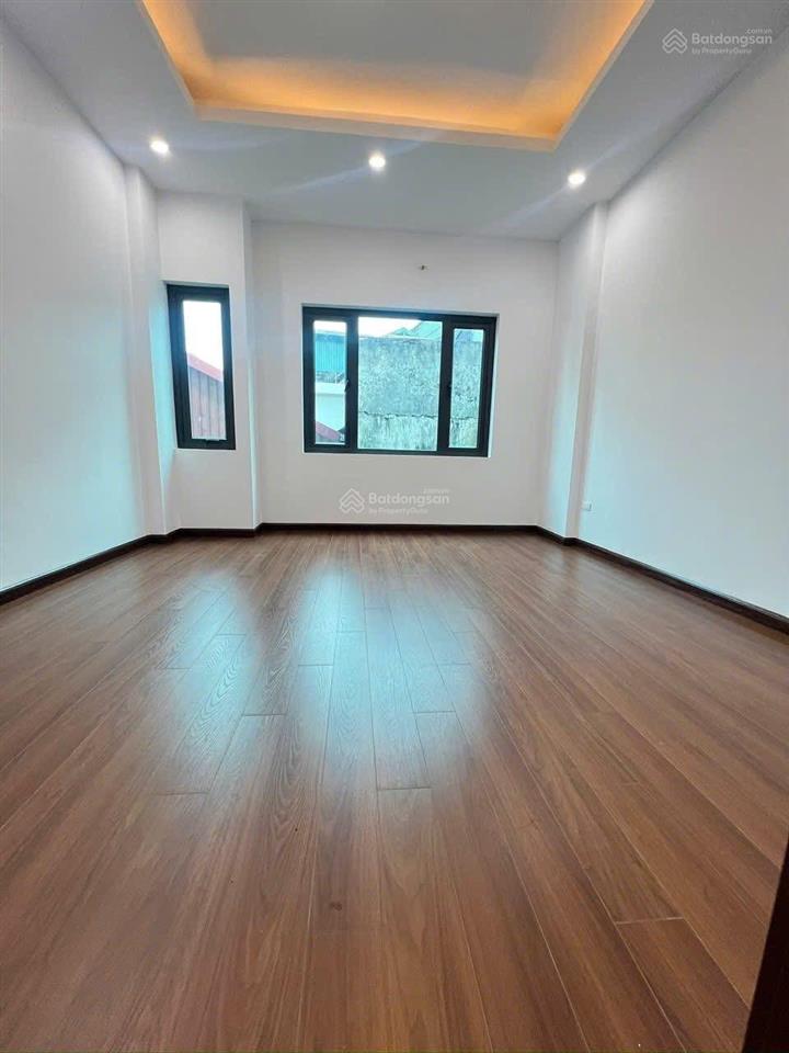 Nhà mới bùi xương trạch, 2 thoáng, kd, ngõ thông, gần phố, sổ cc, không qh, dt 40m2*5t
