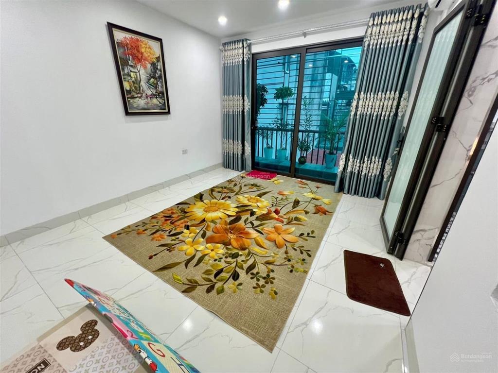 Nhà khương đình,2 thoáng, kd, nhà dân xây, ngõ thông, 50m ra ôtô tránh, sổ cc, 40m2*5t