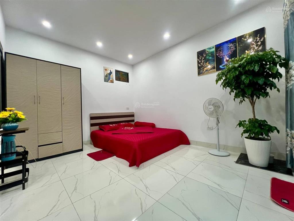 Nhà khương đình,2 thoáng, kd, nhà dân xây, ngõ thông, 50m ra ôtô tránh, sổ cc, 40m2*5t