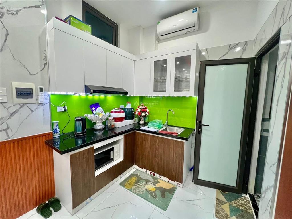 Nhà khương đình,2 thoáng, kd, nhà dân xây, ngõ thông, 50m ra ôtô tránh, sổ cc, 40m2*5t