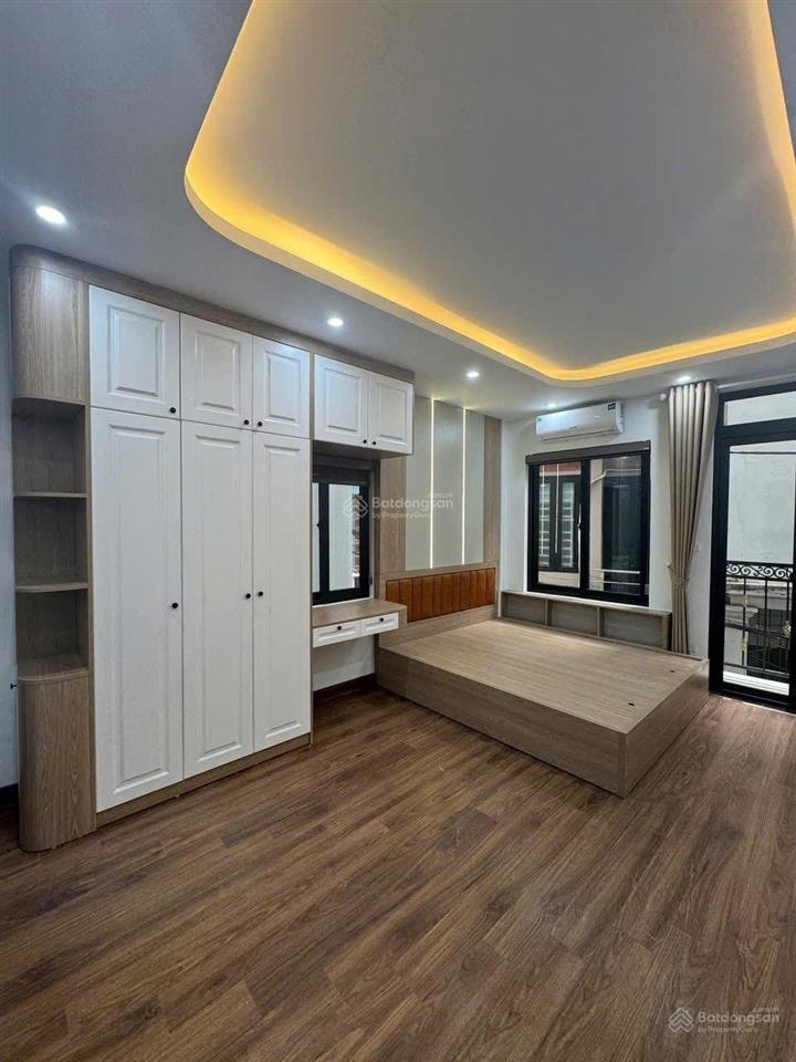 Nhà mới bùi xương trạch, 2 thoáng, kd, ngõ thông, nhà dân xây, gần phố, sổ cc, không qh, dt 40m2*5t