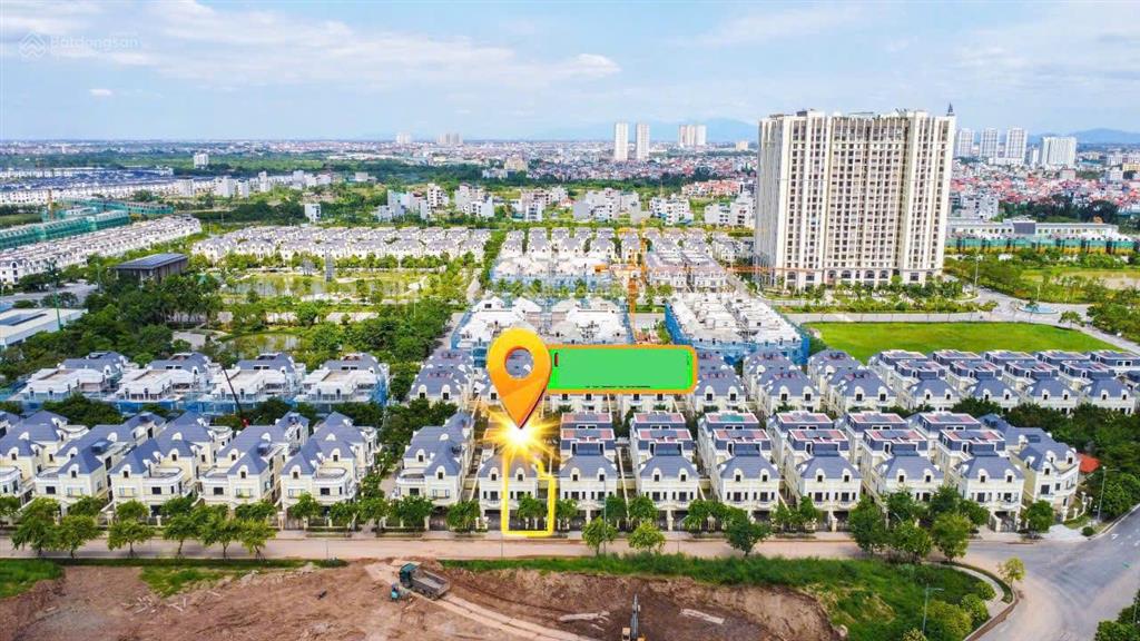 Bán căn biệt thự song lập ngay trường đoàn thị điểm có hầm, giá tốt nhất, hướng mát