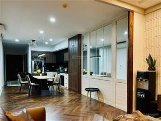 Hpc landmark tố hữu. căn 3 ngủ 133m2 tầng trung, full nội thất mới đẹp, sẵn sổ, giá 9.35tỷ bao phí