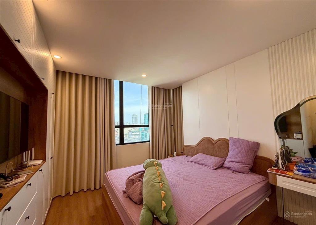 Booyoung mỗ lao. bán căn 3 ngủ 108m2 tầng trung, full nội thất mới đẹp, sẵn sổ, giá 8 tỷ bao phí