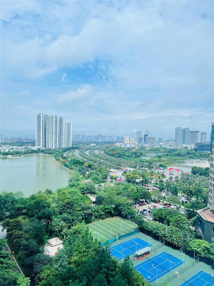 Thăng long n01. bán căn hộ đẹp 4 ngủ 173m2 tầng trung, đầy đủ nội thất, sẵn sổ, giá 12,5 tỷ