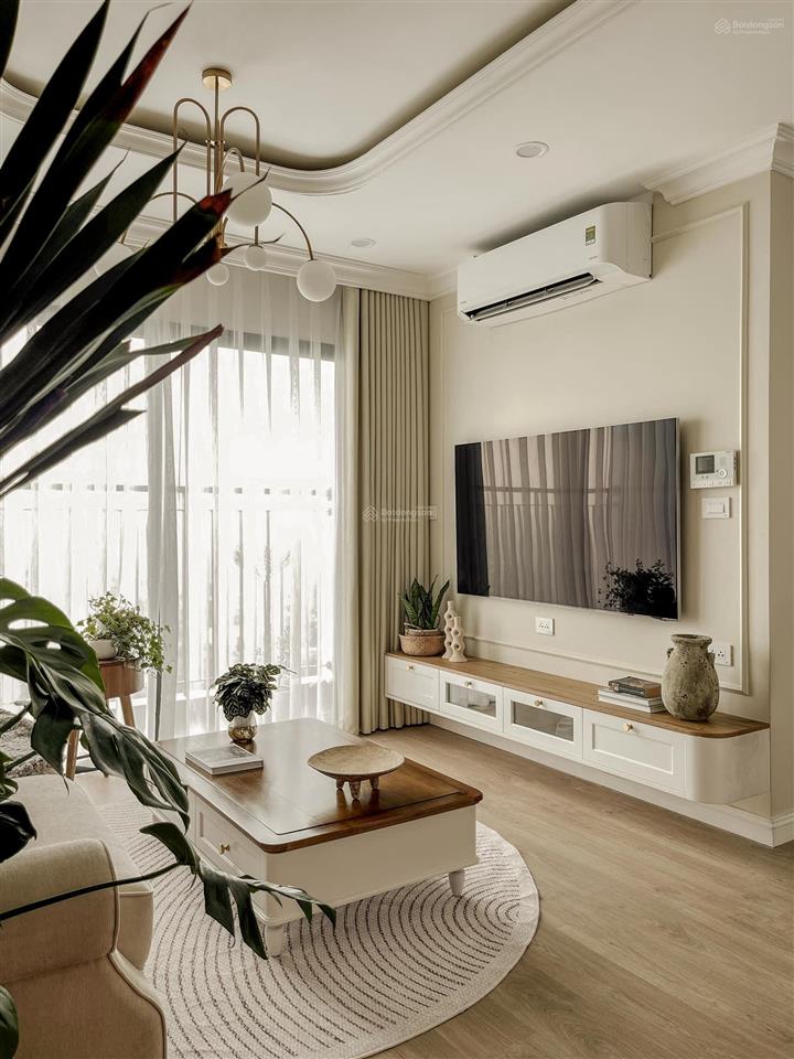 Bán căn 2 ngủ 71m2 cc 90 nguyễn tuân, tầng trung ban công đn, full nội thất đẹp, sẵn sổ giá 6.5 tỷ