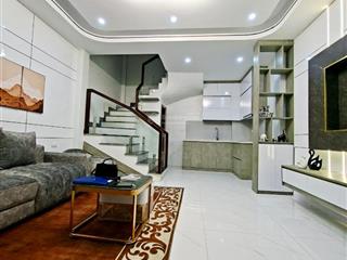 Hot! bán nhà văn cao, vài bước ra mặt phố, ba gác qua nhà, 30m ra ô tô tránh, full nt, sổ cc, 38m2