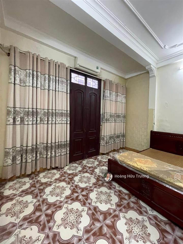 Bán nhà 82 yên lãng  đống đa dt 50m2 4 tầng  dân xây  2 thoáng!!!