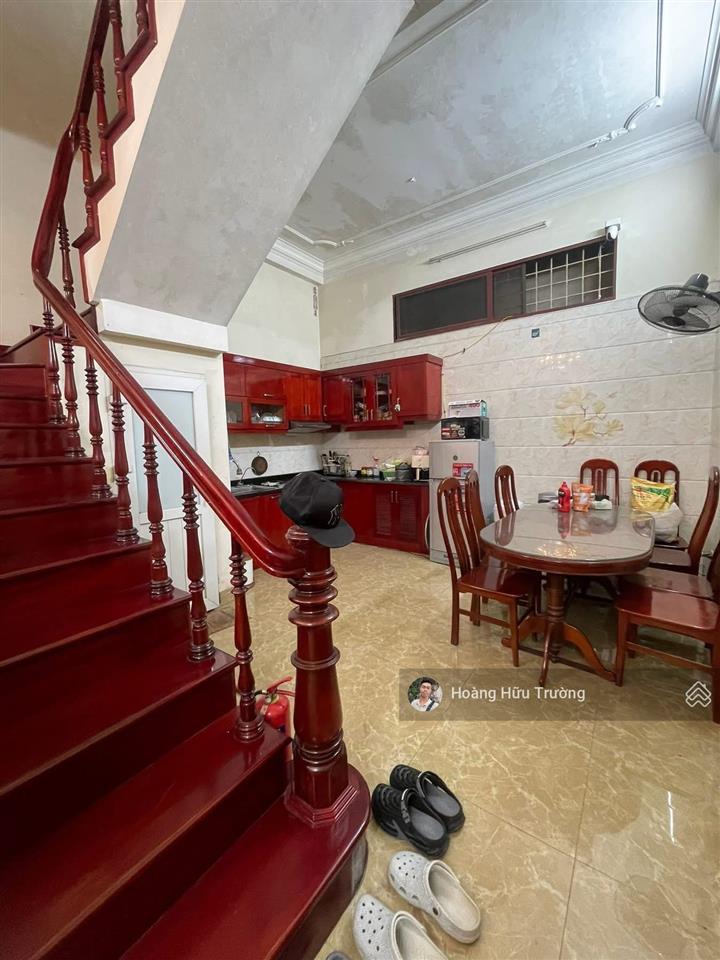 Bán nhà 82 yên lãng  đống đa dt 50m2 4 tầng  dân xây  2 thoáng!!!