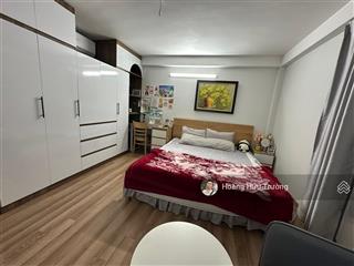 Bán nhà phố đội cấn  dt 45m2 5 tầng  gần ô tô gần mặt phố  dân xây chắc chắn