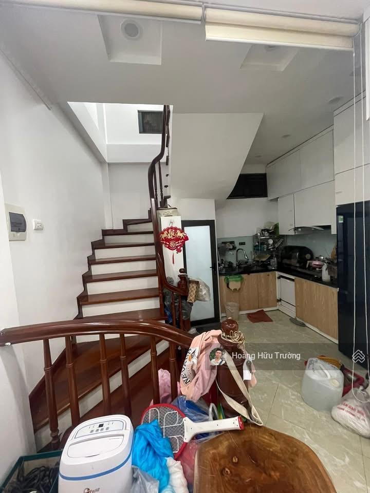 Bán nhà láng hạ  đống đa dt 38m2 6 tầng  gần phố  nhà đẹp ở ngay!!!