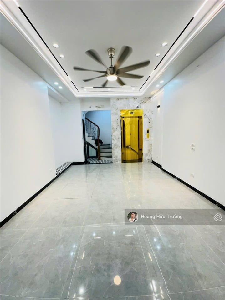 Bán nhà ô chợ dừa  đống đa dt 32m2 6 tầng thang máy  ngõ thông  gần phố  ở ngay!!!