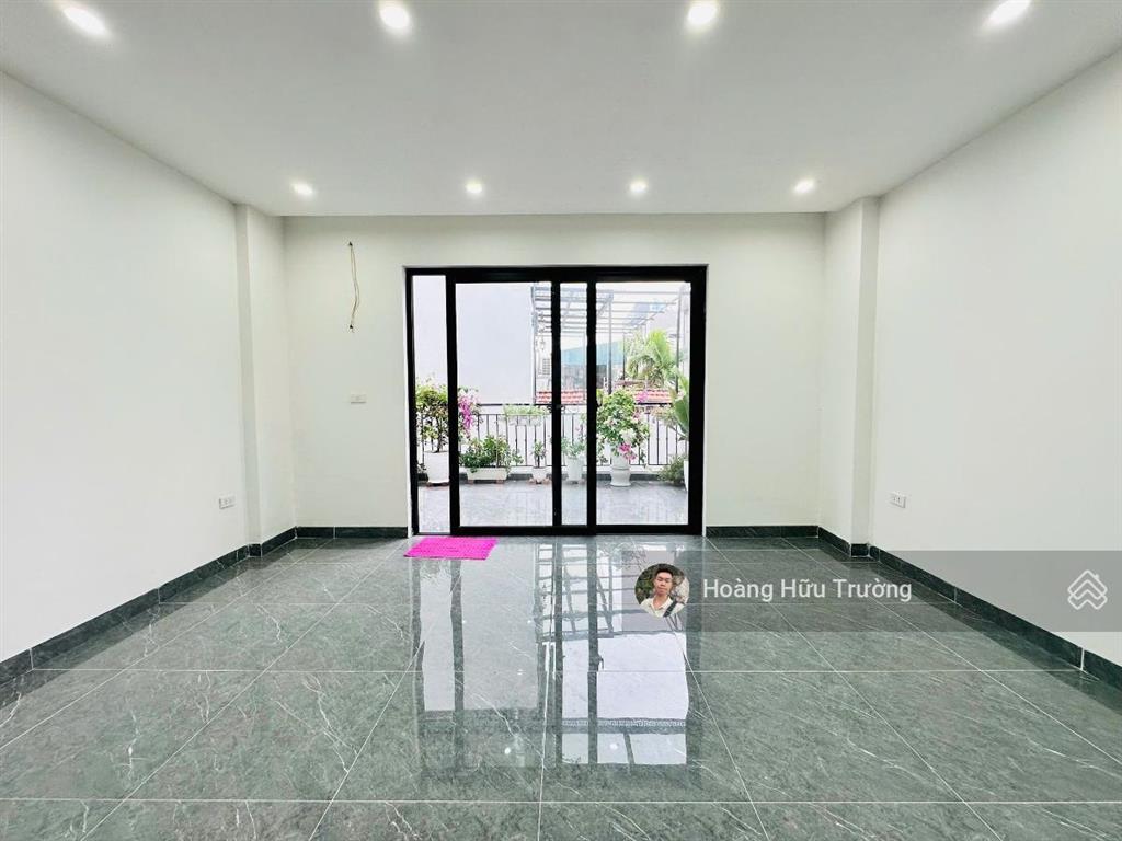 Bán nhà đội cấn  ngọc hà dt 40m2 6 tầng thang máy  ngõ thông  nhà đẹp ở luôn!!!