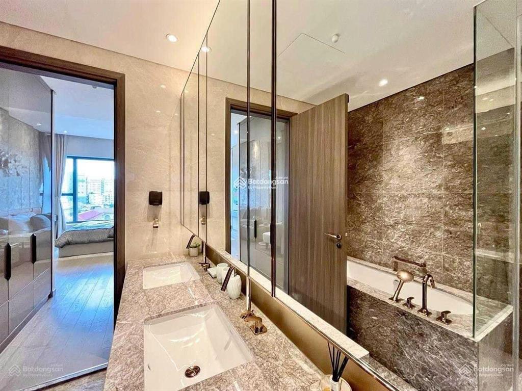 Bán căn hộ botanic, phú nhuận, 2 phòng ngủ, 2 vệ sinh, 110m2 giá 7.8 tỷ.  0939 586 *** tùng