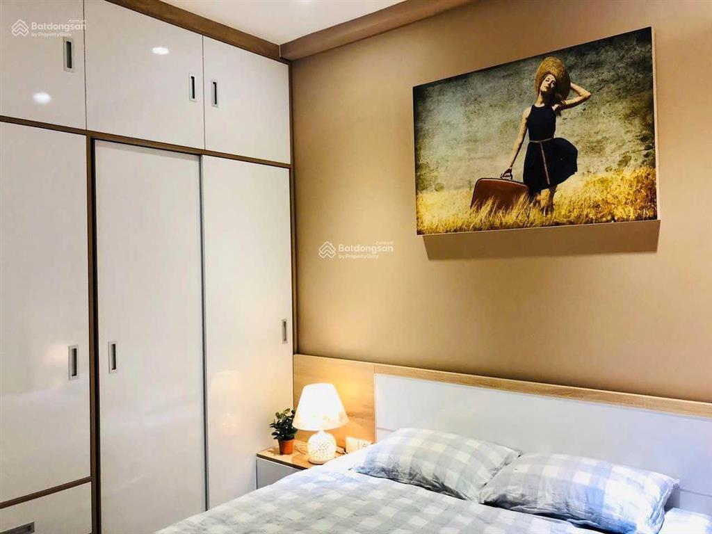 Cần bán lại căn hộ phúc thịnh tầng cao 80m2, 2pn, 2wc, có sh chính chủ. giá 4.6 tỷ thương lượng