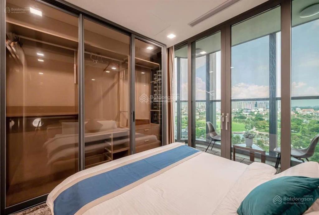 Bán căn hộ summer square q6 dt 60m2, 2pn, 2wc, giá bán 3.2 tỷ có sổ,  0939 586 *** thanh tùng