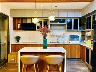 Bán căn hộ d  aqua q. 8 dt 70m2, 2pn, 2wc, giá bán 4.65 tỷ,  0939 586 *** thanh tùng