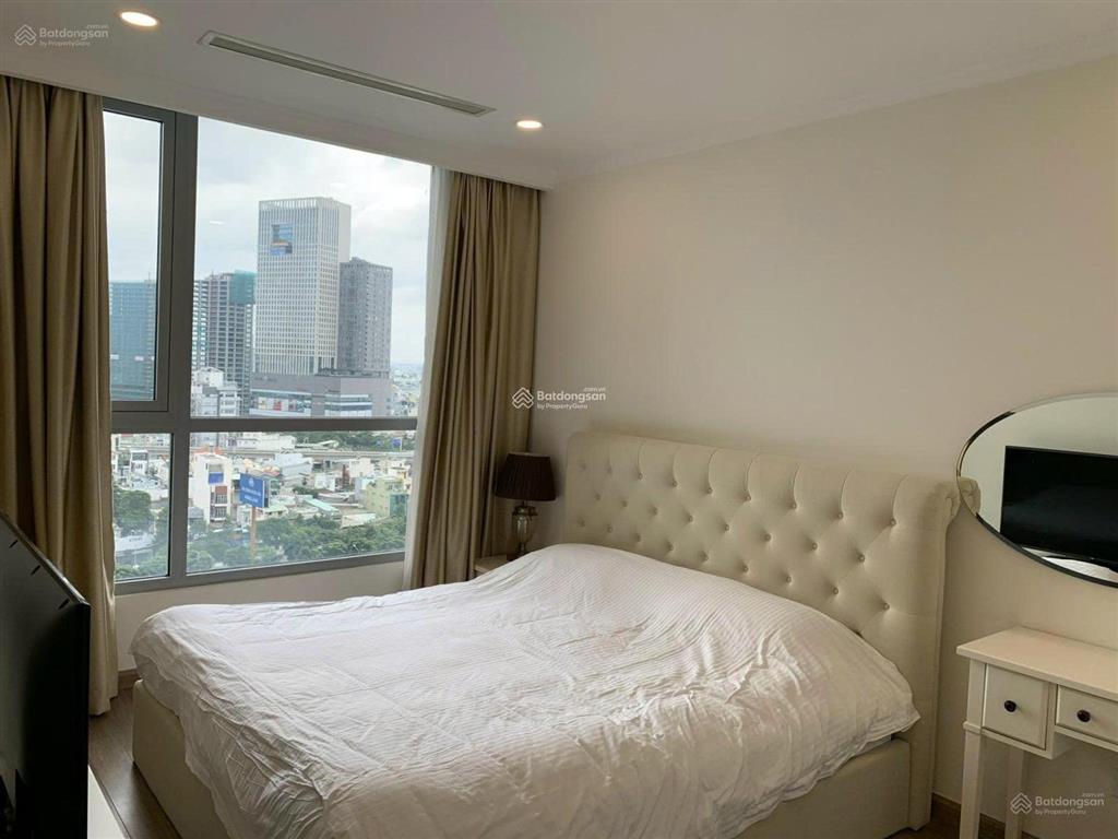 Gia đình cần bán căn hộ tâm huyết res 11 q. 11 dt 50m², 2pn, 2wc giá 3.5 tỷ.  0939 586 *** tùng