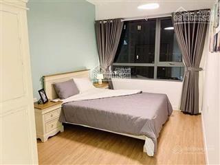 Cho thuê orient q.4 90m,3pn,2wc,có đồ nội thất. giá thuê 15 triệu/tháng.0939 586 *** thanh tùng