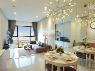 Cần bán chung cư khánh hội 1 (đã có sổ hồng)  80m2 2pn  giá 4. tỷ.  0939 586 *** tùng