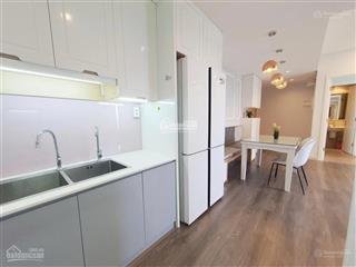 Bán screc tower dt76m,2pn,2wc. giá bán 5.4 tỷ (sổ hồng lâu dài)