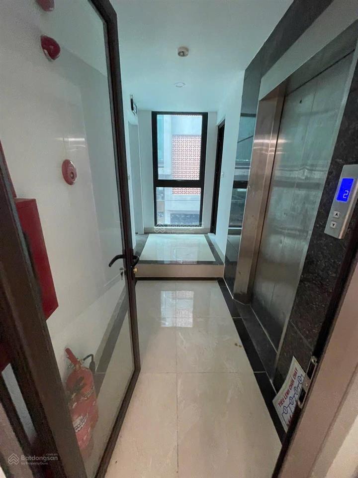 Cho thuê nhà mặt phố nguyễn tuân, dt 75m2x6 tầng, mt 5m, giá 110tr/th,  0968 896 ***