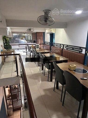 Cho thuê nhà mặt phố giảng võ, dt 97m2 + 35m2 gác lửng, mt 4.5m, giá 55tr,  0968 896 ***