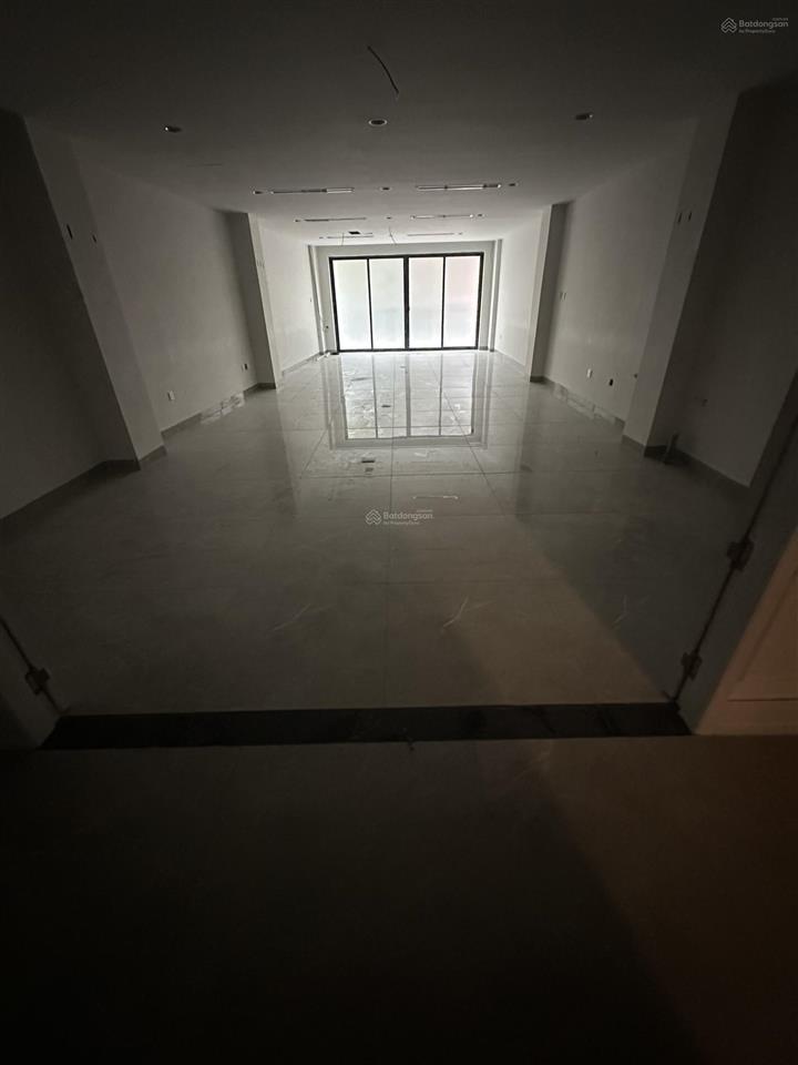 Cho thuê nhà mặt phố mai hắc đế, dt 100m2x7 tầng, mt 5m, giá 180tr,  0968 896 ***