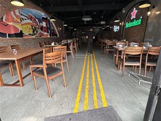 Cho thuê nhà mặt phố trần khát chân, dt 280m2x4 tầng, mt 5,5m, giá 180tr,  0968 896 ***
