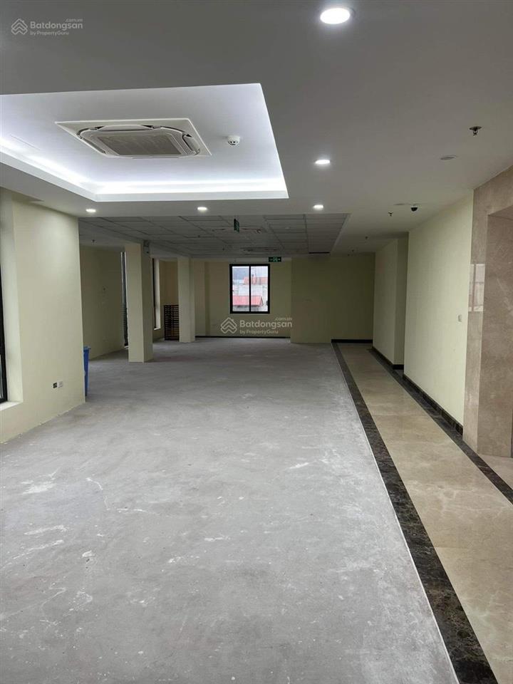 Cho thuê nhà mặt phố phan đình phùng, dt 200m2x2 tầng, mt 10m, giá 170tr,  0968 896 ***