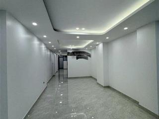 Cho thuê nhà mặt phố phố huế, dt 80m2x3 tầng, mt 4m, giá 70tr,  0968 896 ***