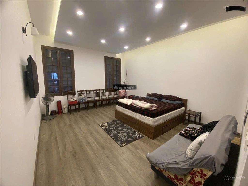 Cho thuê nhà mặt phố hòe nhai, dt 120m2x2 tầng, mt 5m, giá 65tr,  0968 896 ***