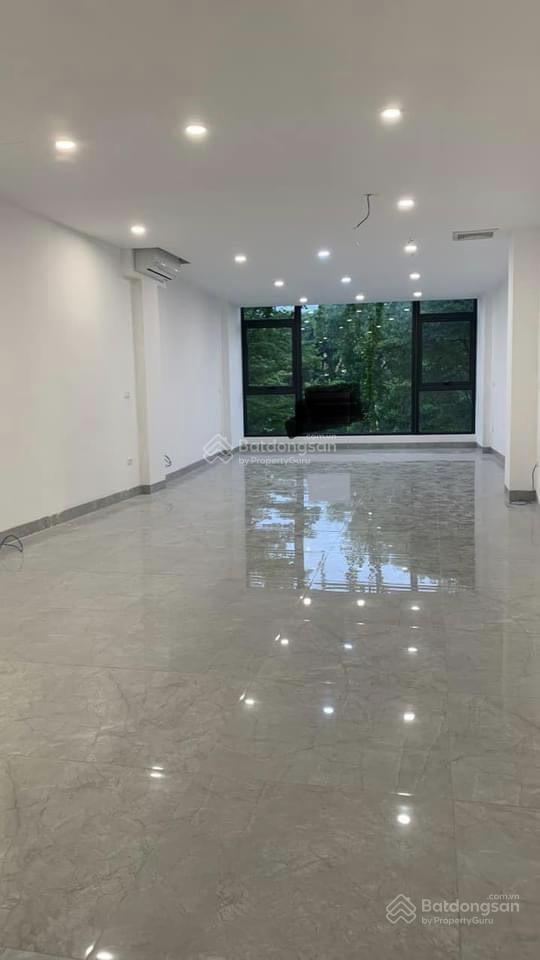Cho thuê nhà mặt phố tây sơn, dt 80m2x3 tầng, mt 5.2m, giá 45tr,  0968 896 ***