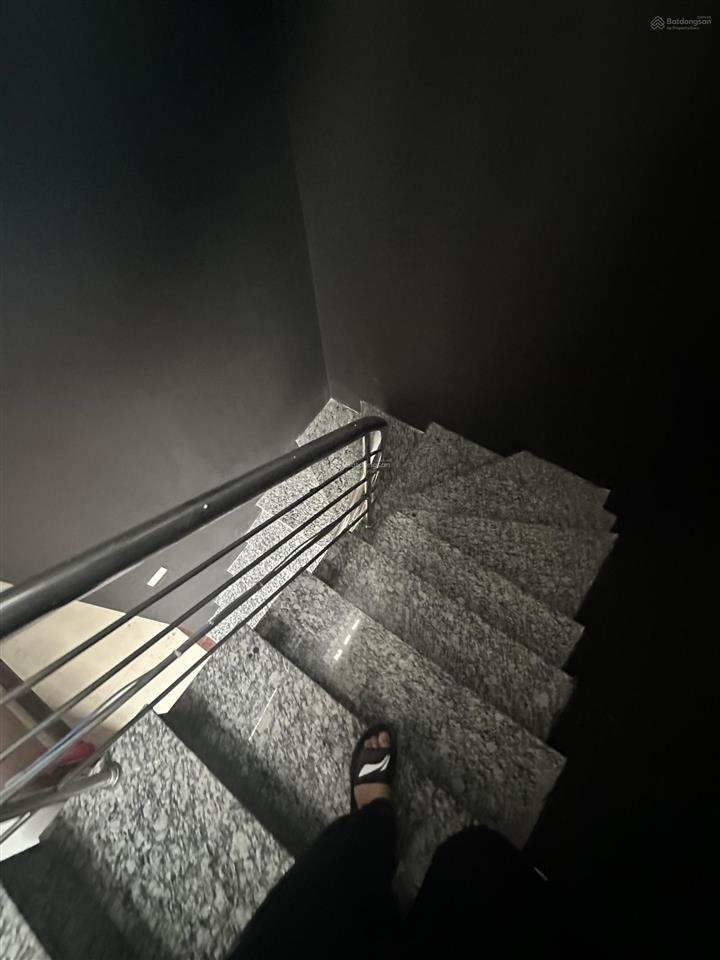 Cho thuê nhà mặt phố nguyễn hy quang, dt 55m2x7 tầng, mt 3.85m, giá 50tr,  0968 896 ***