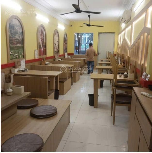 Cho thuê nhà mặt phố chùa láng, dt 70m2x4 tầng, mt 3.5m, giá 70tr,  0968 896 ***