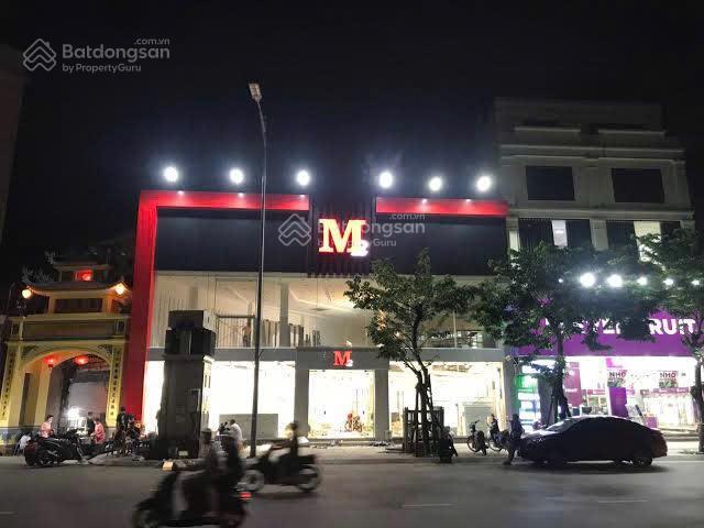 Cho thuê nhà mặt phố nguyễn văn cừ, dt 170m2x3 tầng, mt 8m, giá 150tr/th,  0968 896 ***