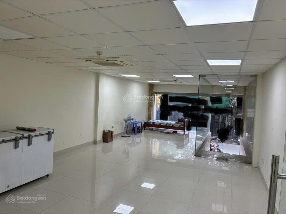 Cho thuê nhà mặt phố hoàng văn thái, dt 63m2x5 tầng, mt 5m, giá 55tr,  0968 896 ***