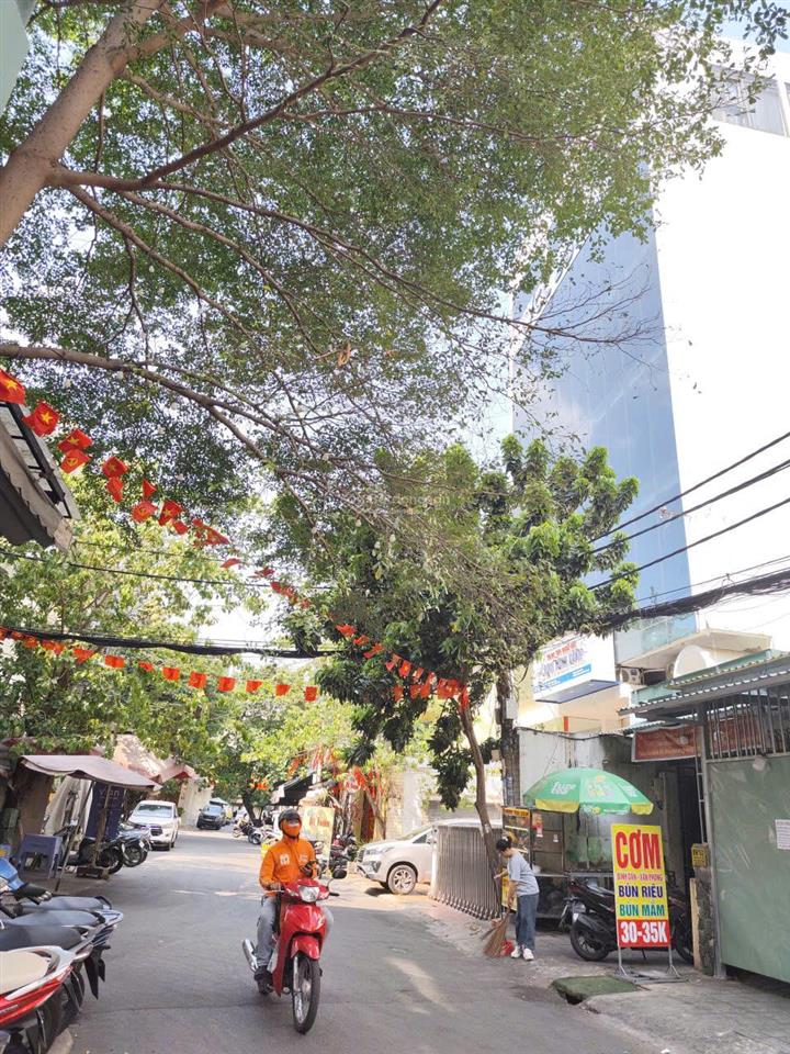 Vay bank hơn 30 tỷ bán 31.2 tỷ, hẻm 69 nguyễn gia trí, 6x23.5m, 5 tầng 26 phòng, thu nhập 120 tr