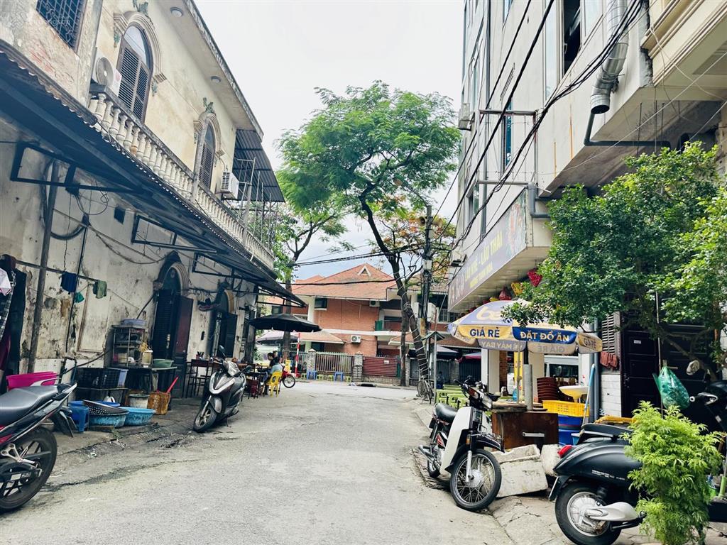 Đất phân lô tây thăng long 56m, mt 6m, ô tô tránh, gần hv tài chính, 11 tỷ tl ở hay kinh doanh đẹp