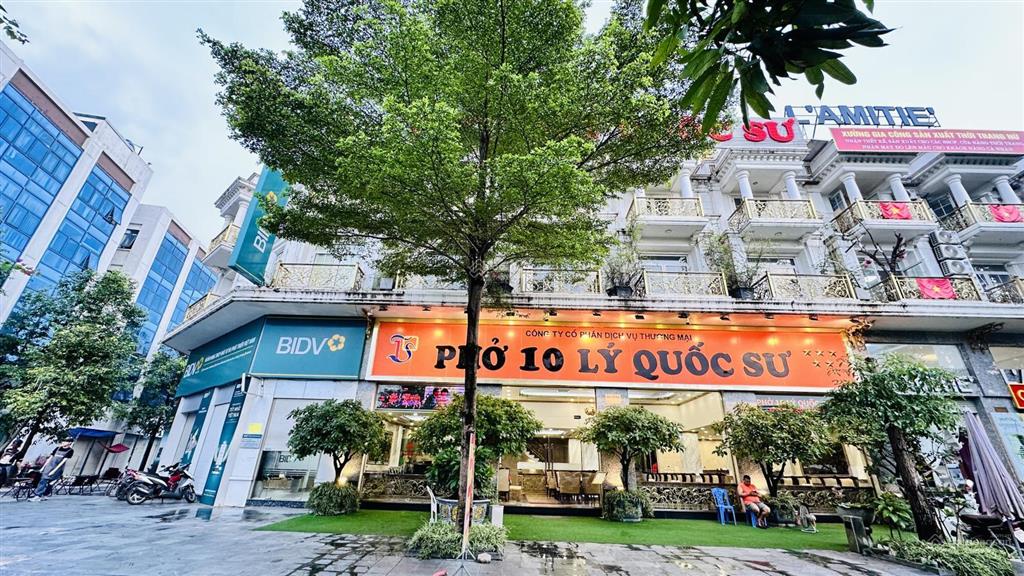 Đầu tư giá tốt kđt thành phố giao lưu, shophouse trục chính 120m2, mt 7.5m, kinh doanh, 49 tỷ tl