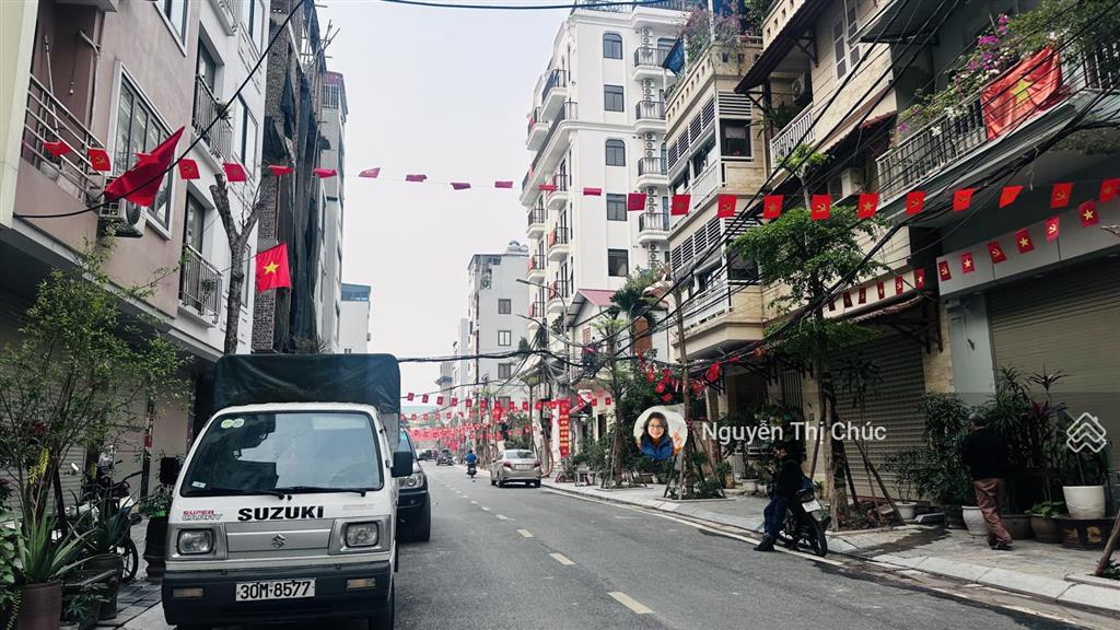 Bán nhà phú thượng, tây hồ, 90m, 3 tầng, gara ô tô, 3pn, sát ciputra, 25 tỷ tl