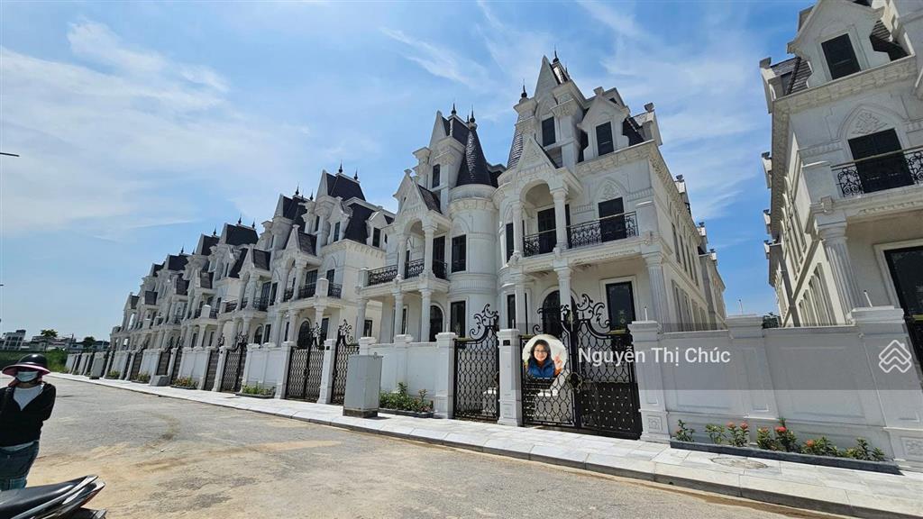 Bán biệt thự smarthome nguyễn đình tứ, 180m, 4 tầng, 3 mặt thoáng, ô tô tránh, 60 tỷ tl