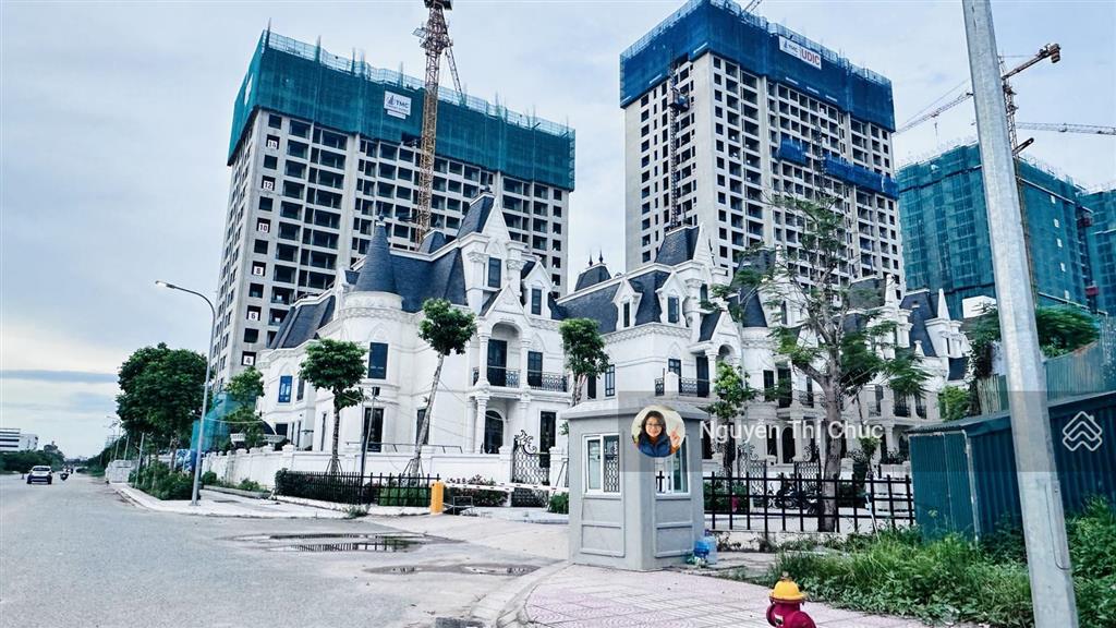 Bán biệt thự smarthome nguyễn đình tứ, 180m, 4 tầng, 3 mặt thoáng, ô tô tránh, 60 tỷ tl