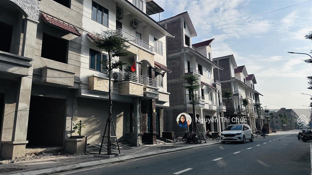 Xoay vốn làm ăn bán gấp biệt thự ciputra tây hồ, 180m, 5 tầng có hầm, ô tô tránh, 59 tỷ tl