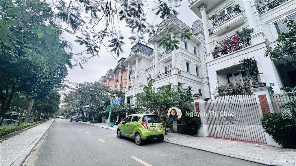 Biệt thự giá tốt khu hàm nghi, 200m, 5 tầng, có hầm, mặt tiền 15m, 37 tỷ tl