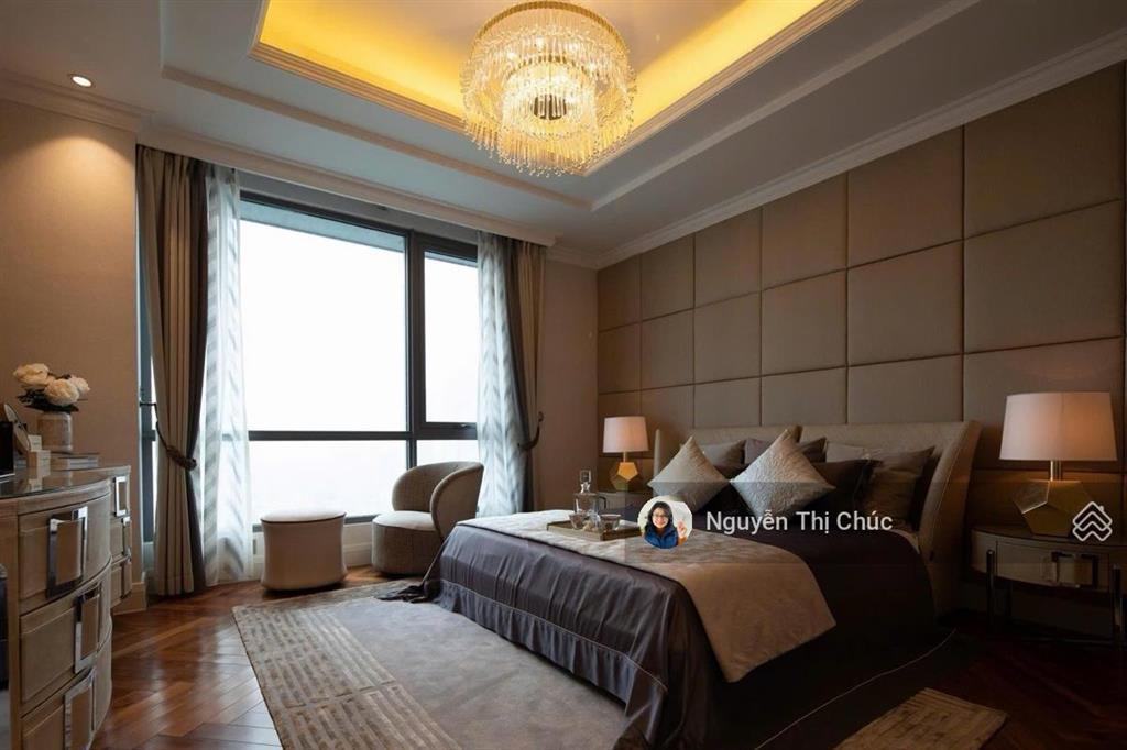 Bán căn hộ cao cấp view hồ thành công 114m full nội thất, 4 ngủ, cho thuê 100tr/tháng 15,8 tỷ