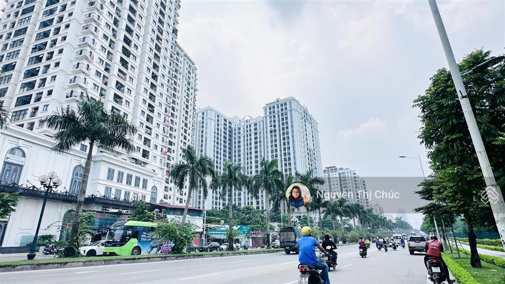 Bán 1.200m đất mặt phố võ chí công, mt 50m, sổ đỏ lâu dài, xây văn phòng showroom trụ sở, 350 tỷ tl