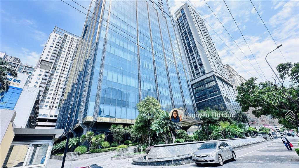 Bán khối đế thương mại mặt phố võ chí công 4 tầng 18.000m sàn văn phòng, sổ đỏ lâu dài 55tr/m2